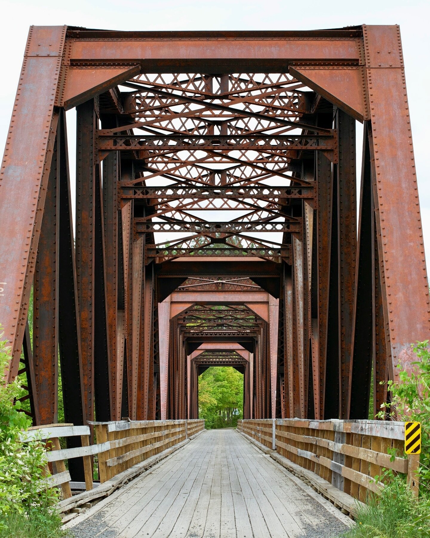 Do you recognize this old bridge? It&rsquo;s one of many you can discover in this community. There&rsquo;s an amazing waterfall in the area, too - the largest one in New Brunswick. And places to eat &amp; shop, museums to explore and a spectacular in