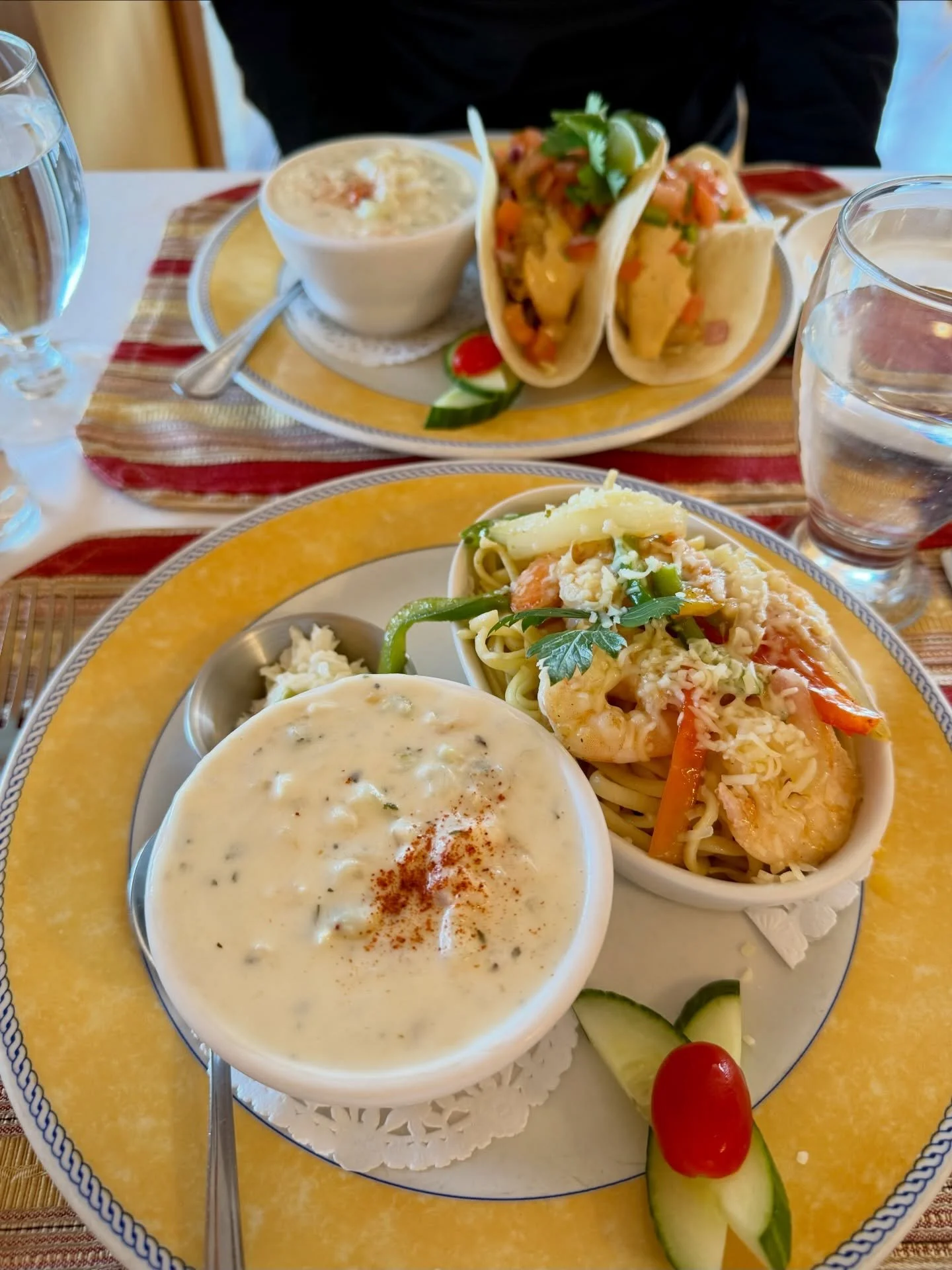 Since Montague was so close to @roddbrudenell , we decided to stop for lunch at @windows_on_the_water after hearing friends rave about their dinner here. I&rsquo;m always happy when a recommendation turns out to be a good one, and this one did not di