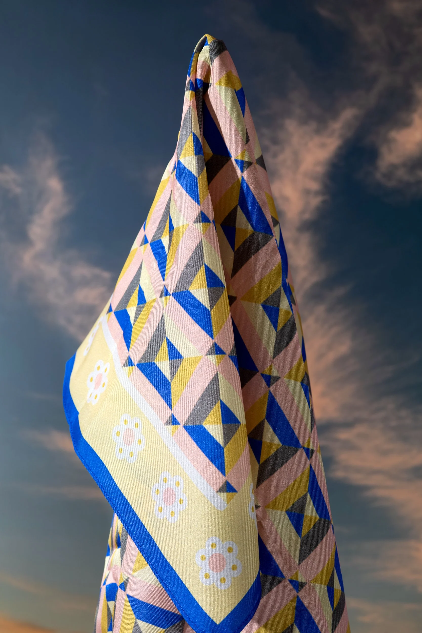 scarf-2.jpg