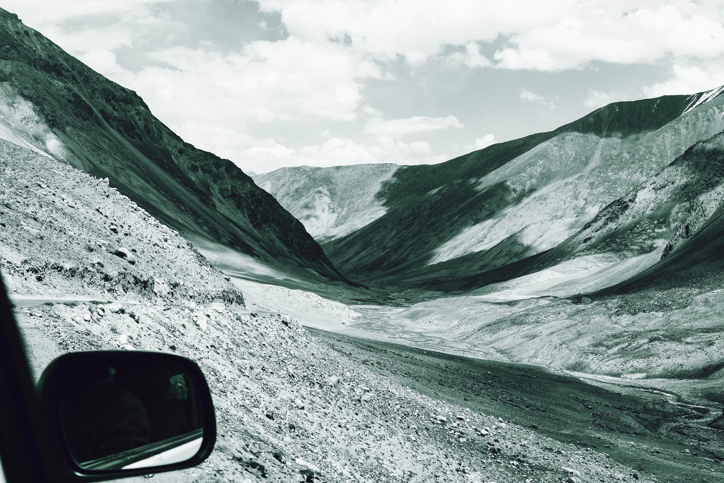 Medium Kite-7705.jpg