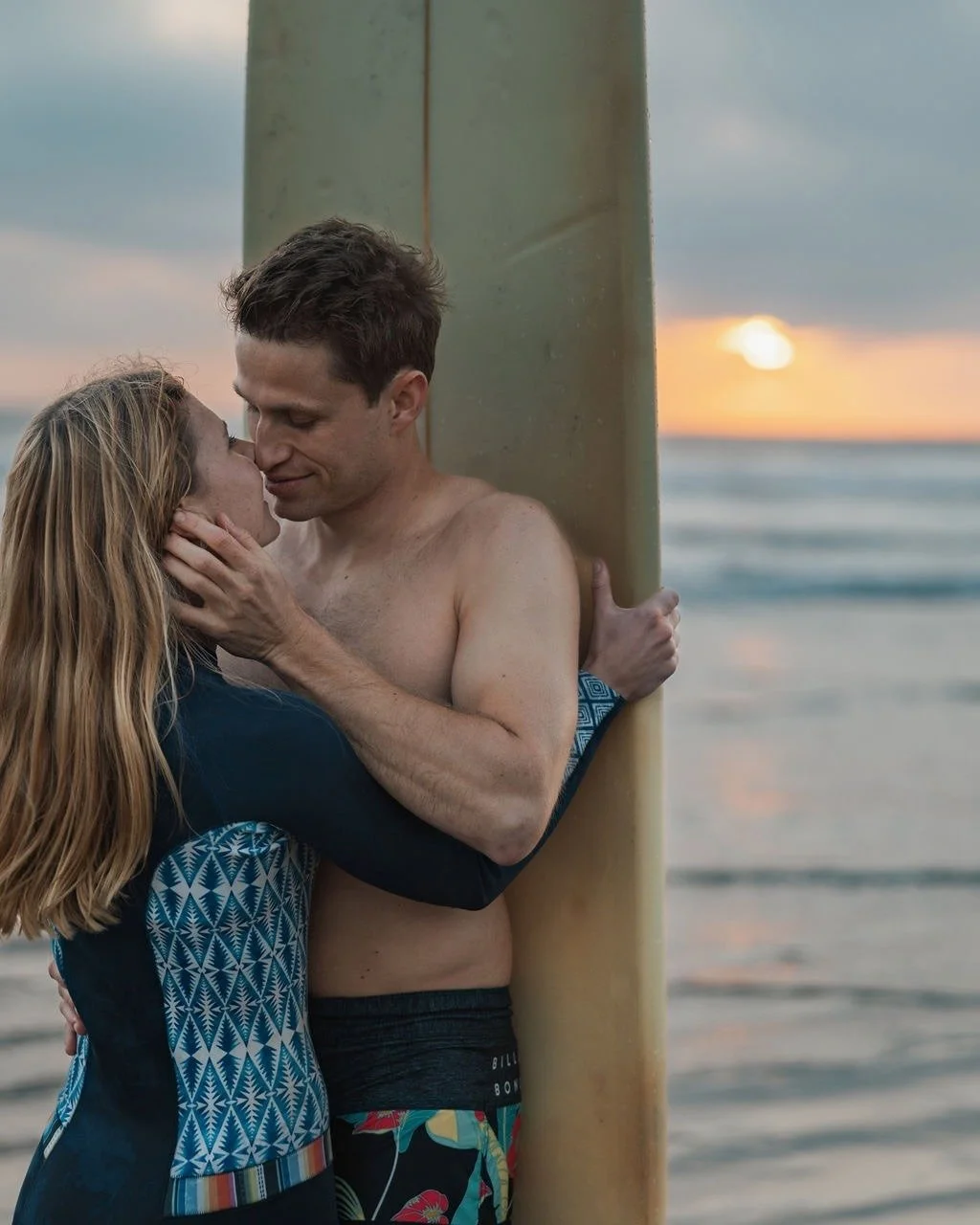 There's nothing Tuck and I love more than capturing people in their favorite spot. We met rock climbing in the Sequoias and over the years have returned to rock climbing as a place of feeling reconnected+ grounded. It's the same with surfing for Chlo
