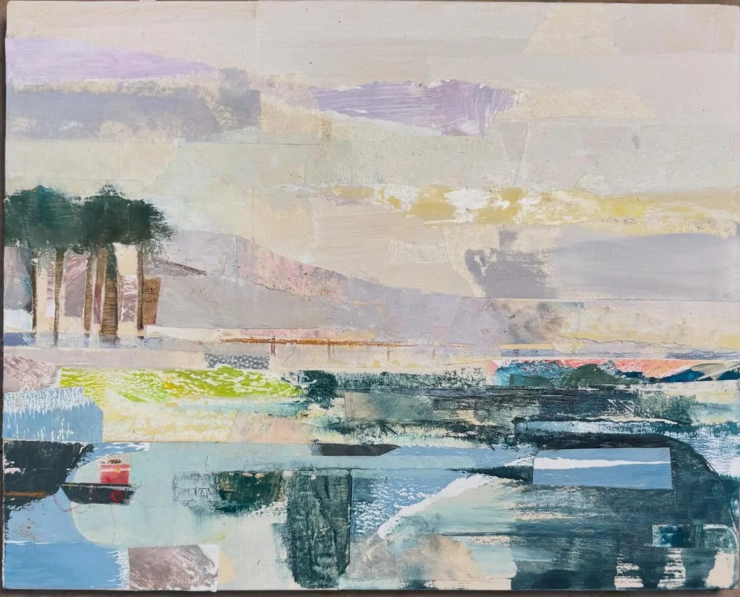 Been playing with abstracting the landscape, adding collage. I notice that working on 2 pieces of art at the same time help me not get too attached to outcomes.
#landscapeart #collage #collagelandscape #seascape #collageplay