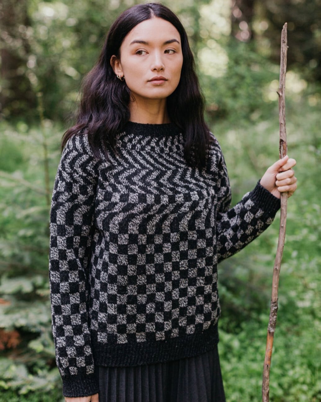 **Coming 19th April 2023** (next week!) #GlastonburyPullover @brooklyntweed #brooklyntweedtones #brooklyntweedloft #knittingpattern #knitstagram #knittersofinstagram #knittersoftheworld #knitting #sweater #tricot #strikking #strikk #tricotjacquard #m