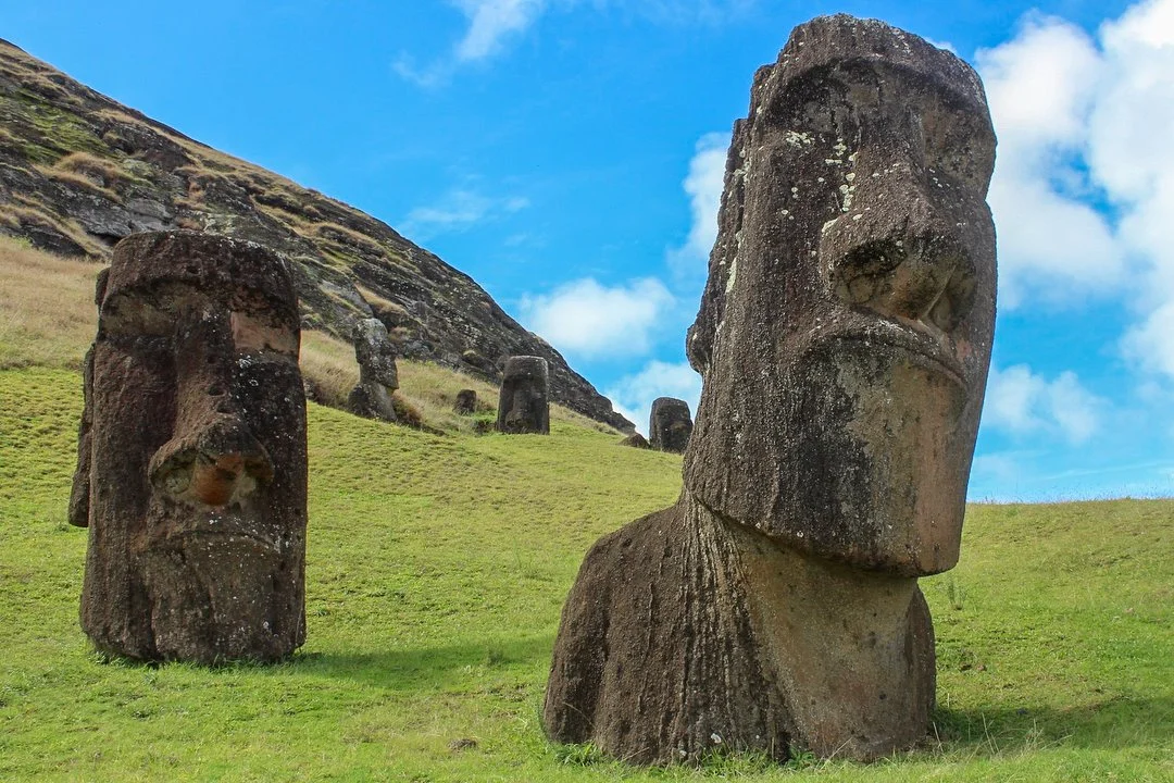 Full travel blog guide to Easter Island on a budget. Moai statues, Rapa Nui, Chile.