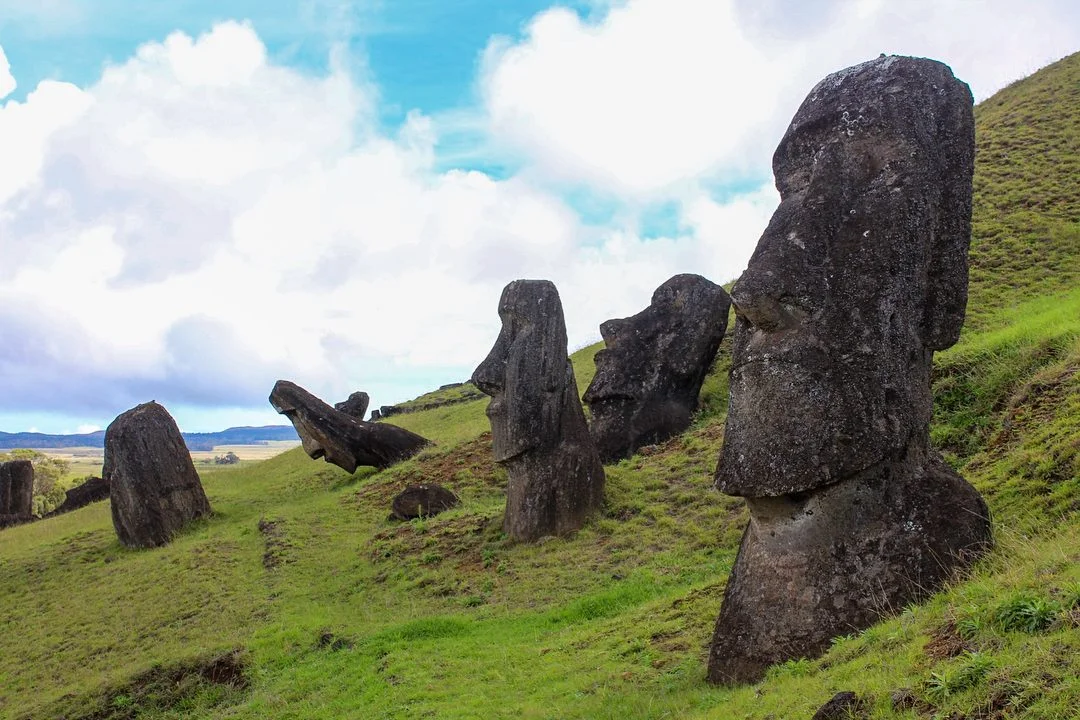 Full travel blog guide to Easter Island on a budget. Moai statues, Rapa Nui, Chile.