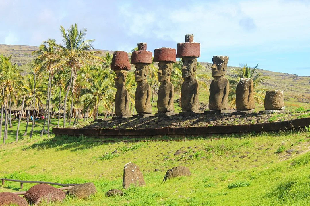 Full travel blog guide to budget travel in Easter Island, Rapa Nui