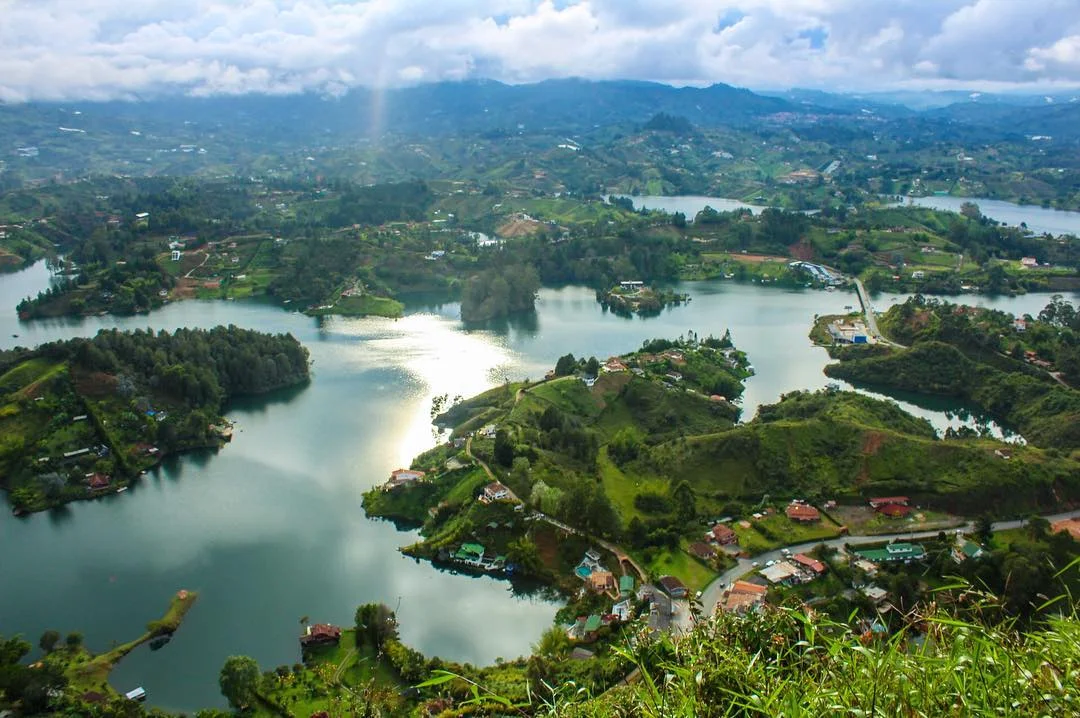 guatape-colombia.jpg