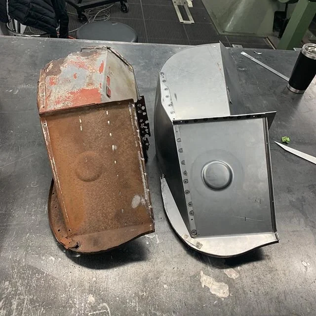 Old rotten rear wheel wells to fresh metal.
#etype #metalfab #pullmax #fabrication