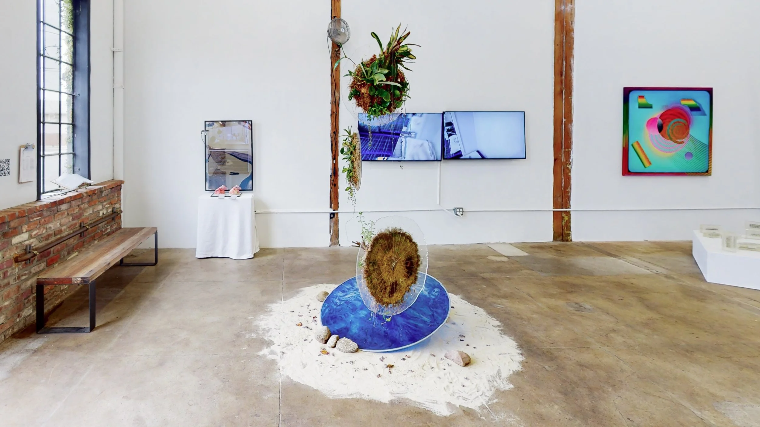 Wonzimer-a-time-to-tear-and-a-time-to-mend-Group-Exhibition-10182022_083704.jpg
