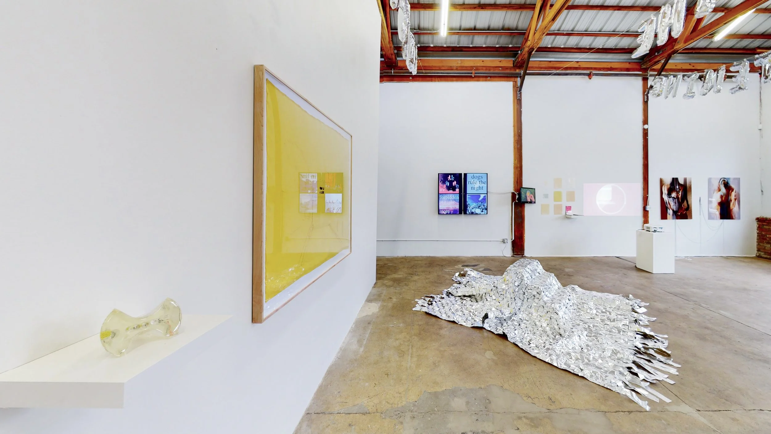 Wonzimer-a-time-to-tear-and-a-time-to-mend-Group-Exhibition-10182022_083936 (1).jpg