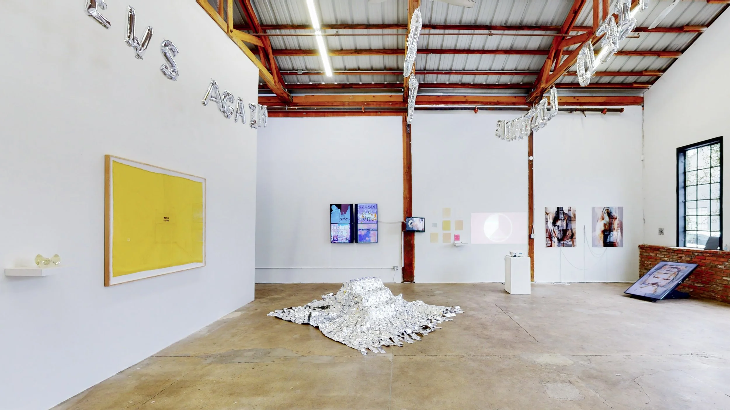 Wonzimer-a-time-to-tear-and-a-time-to-mend-Group-Exhibition-10182022_084025.jpg