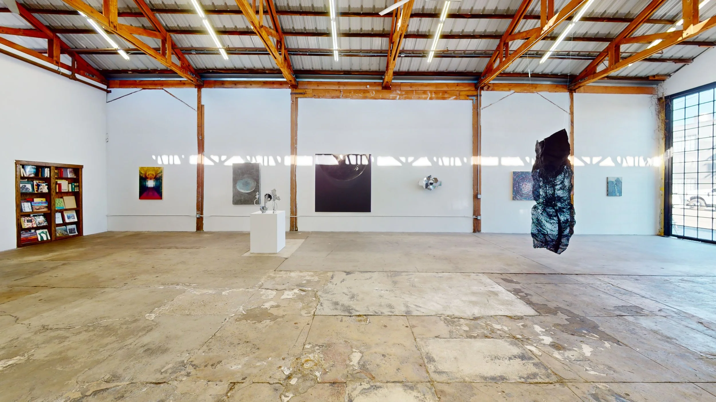 Wonzimer-Time-Being-Group-Exhibition-Photo-2.jpg