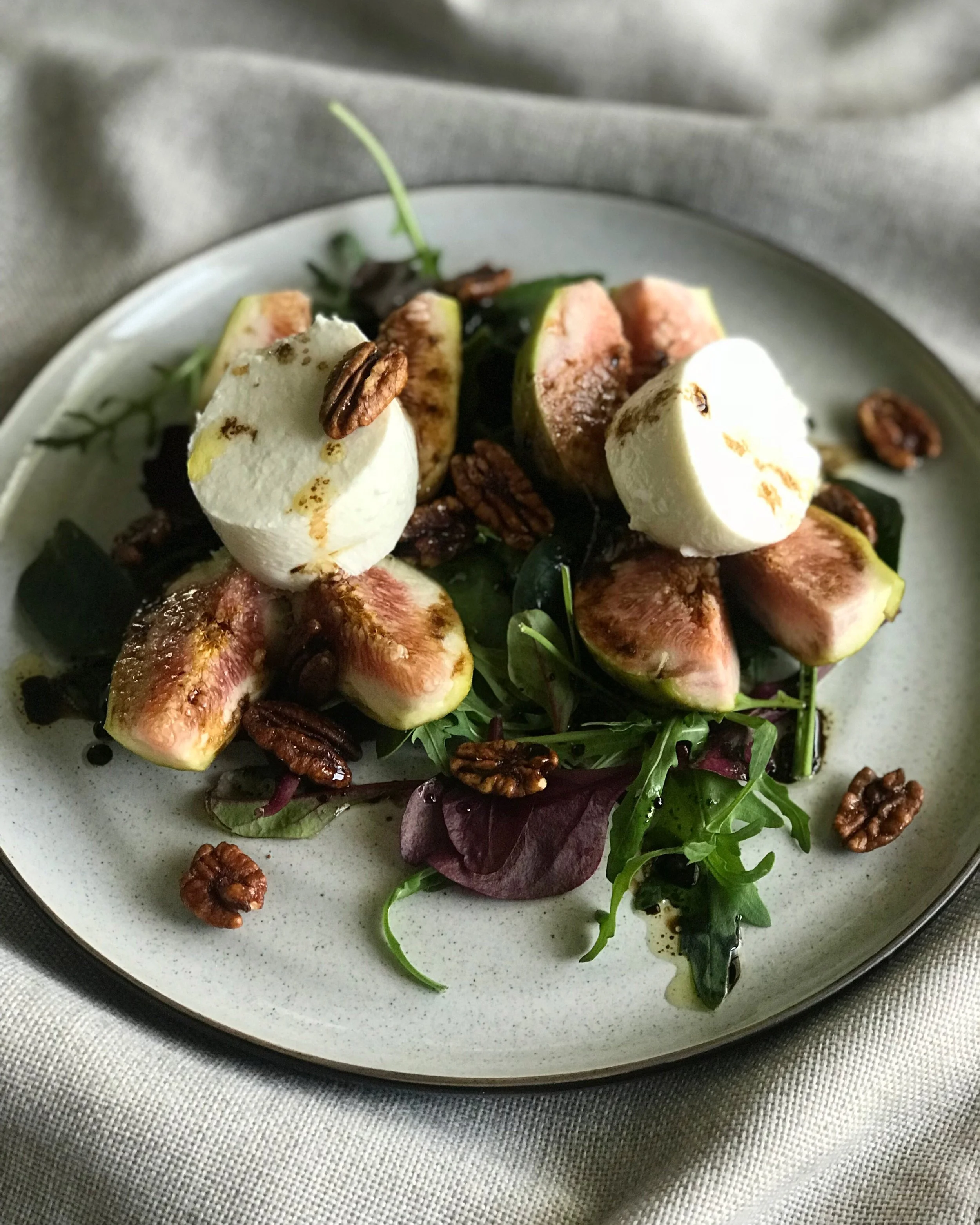 Fig & Buffalo Mozzarella Salad with Candied Pecans