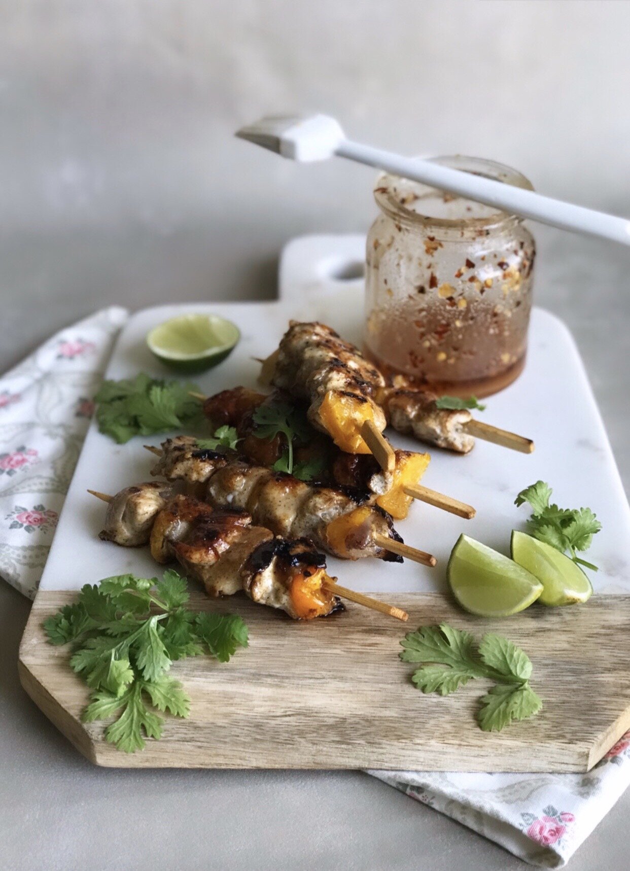 GRILLED CHICKEN SKEWERS 