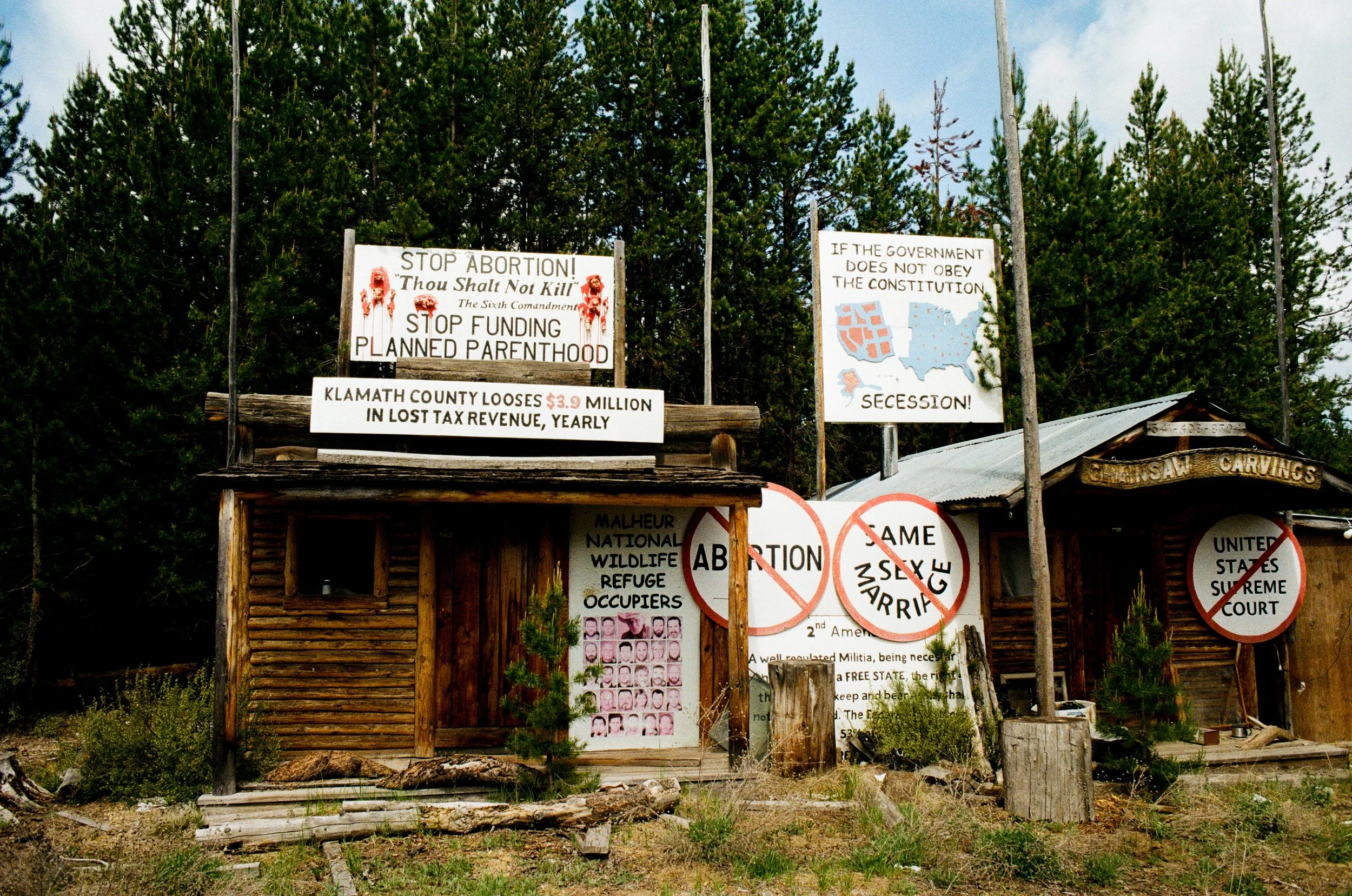 DESCHUTES26-03.jpg