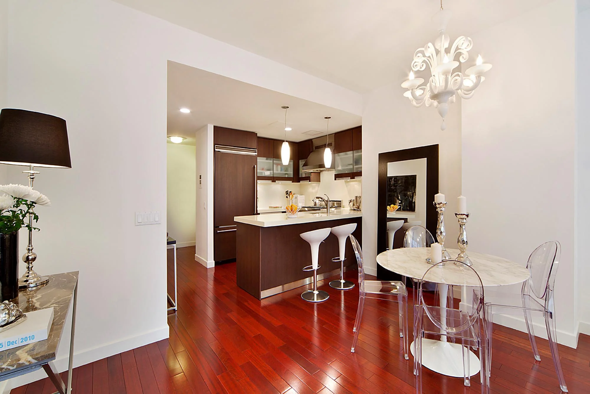 Modern dining room with round breakfast table