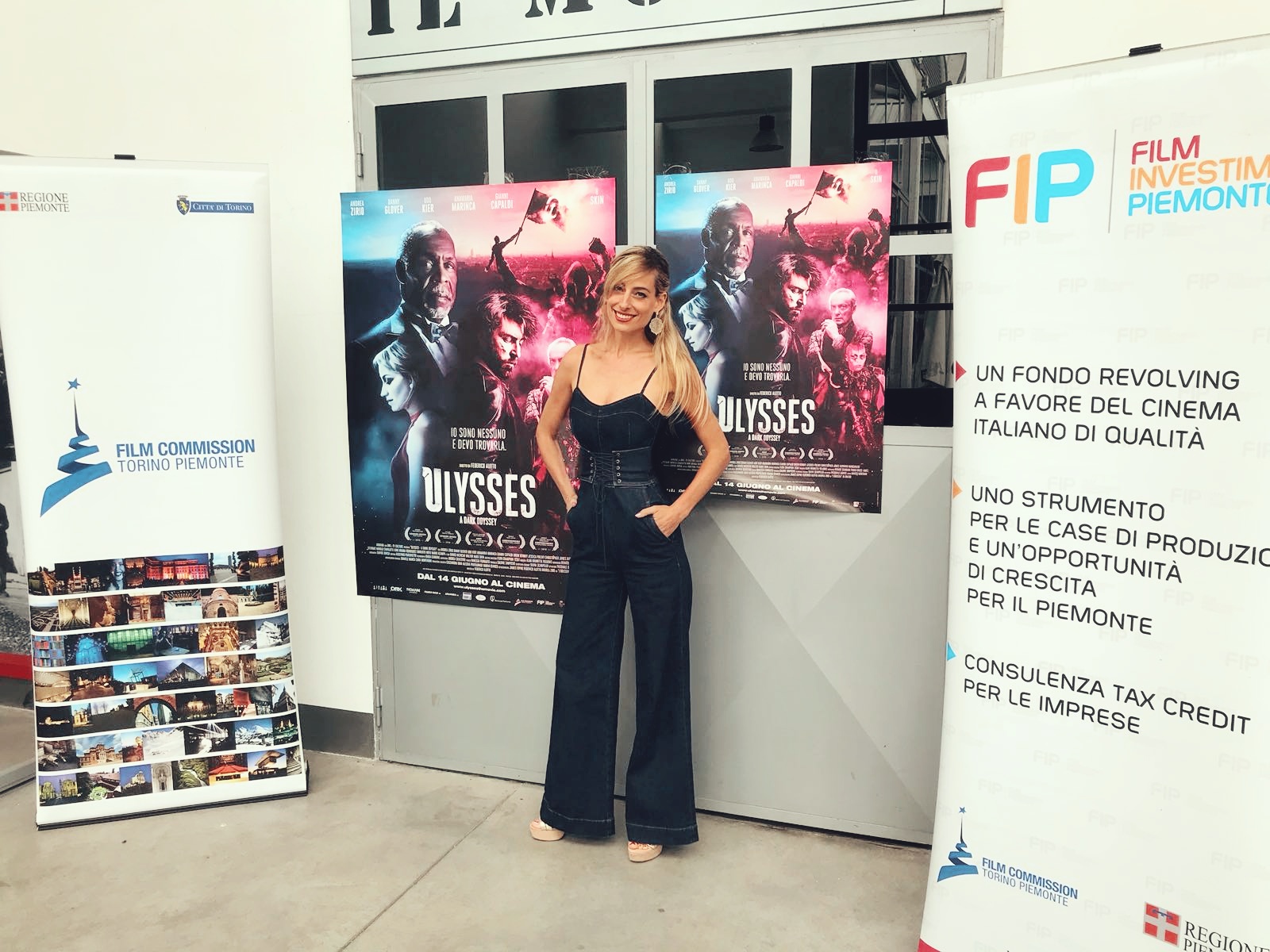 Jessica photographed at a press conference for the release of her feature film "Ulysses"
