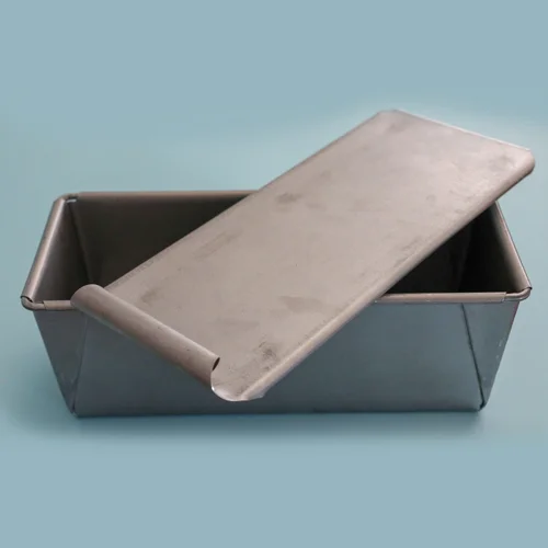 Mackies Jumbo Bread Tin With Lid Studio 359