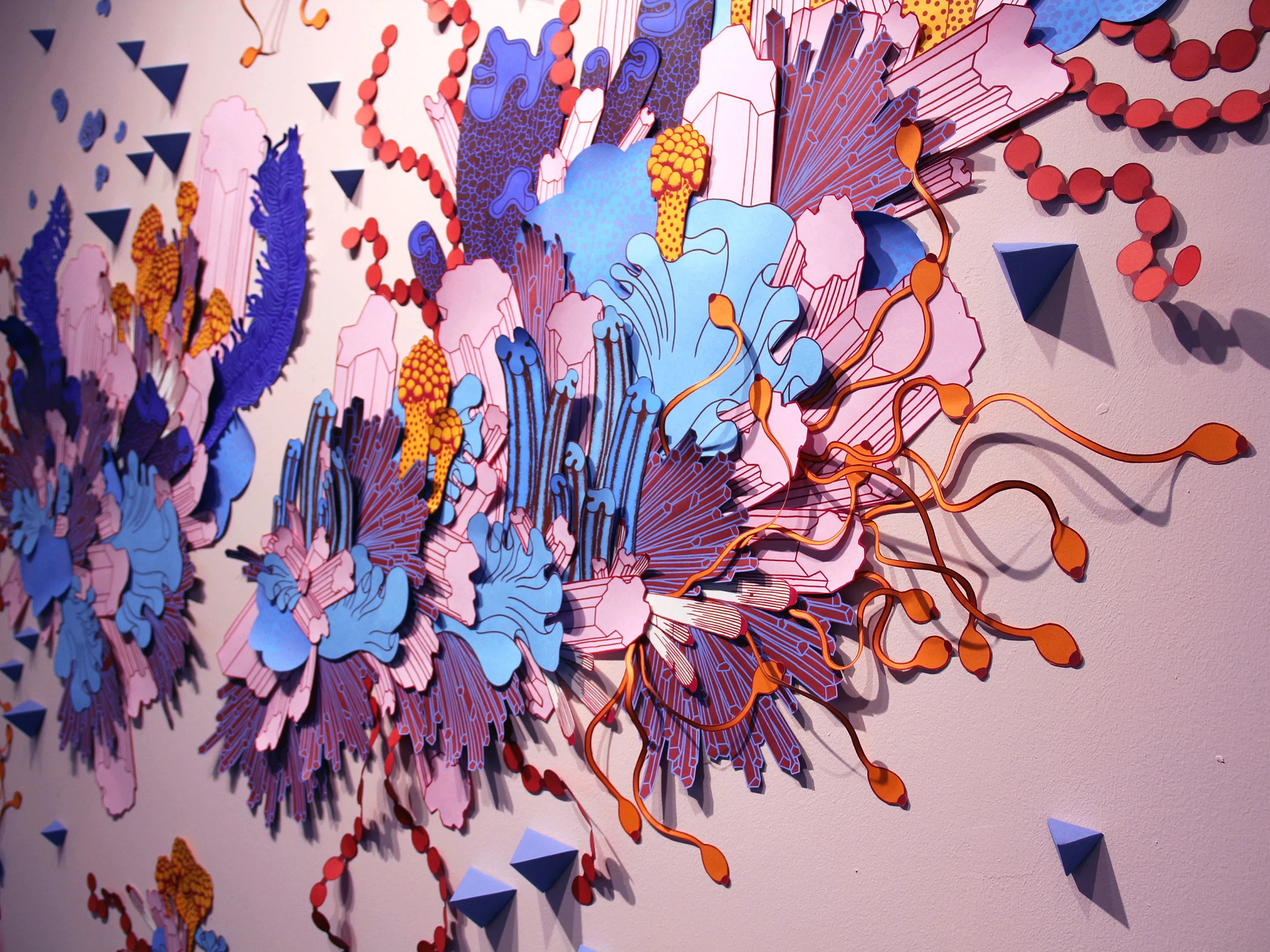 Expansion 001 , (detail) 2019. Mural installation realised in Mons Art Biennale, Belgium. Screen printing, paper, collage.
