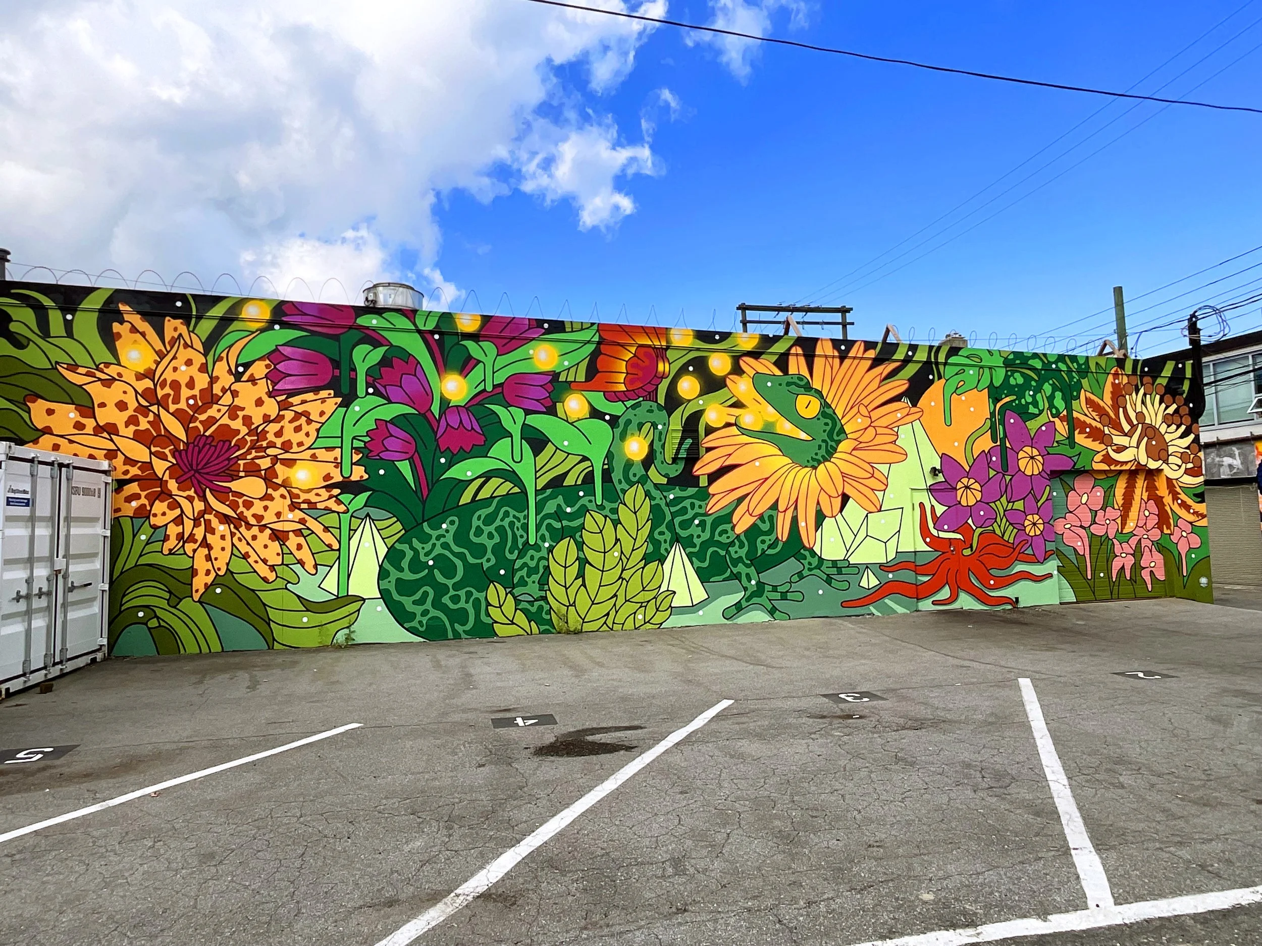  “The Encounter”  17’x75’ Exterior Acrylic Paint + Spray paint  Astro Studio, VANCOUVER - 2025  Client: Astro studio 