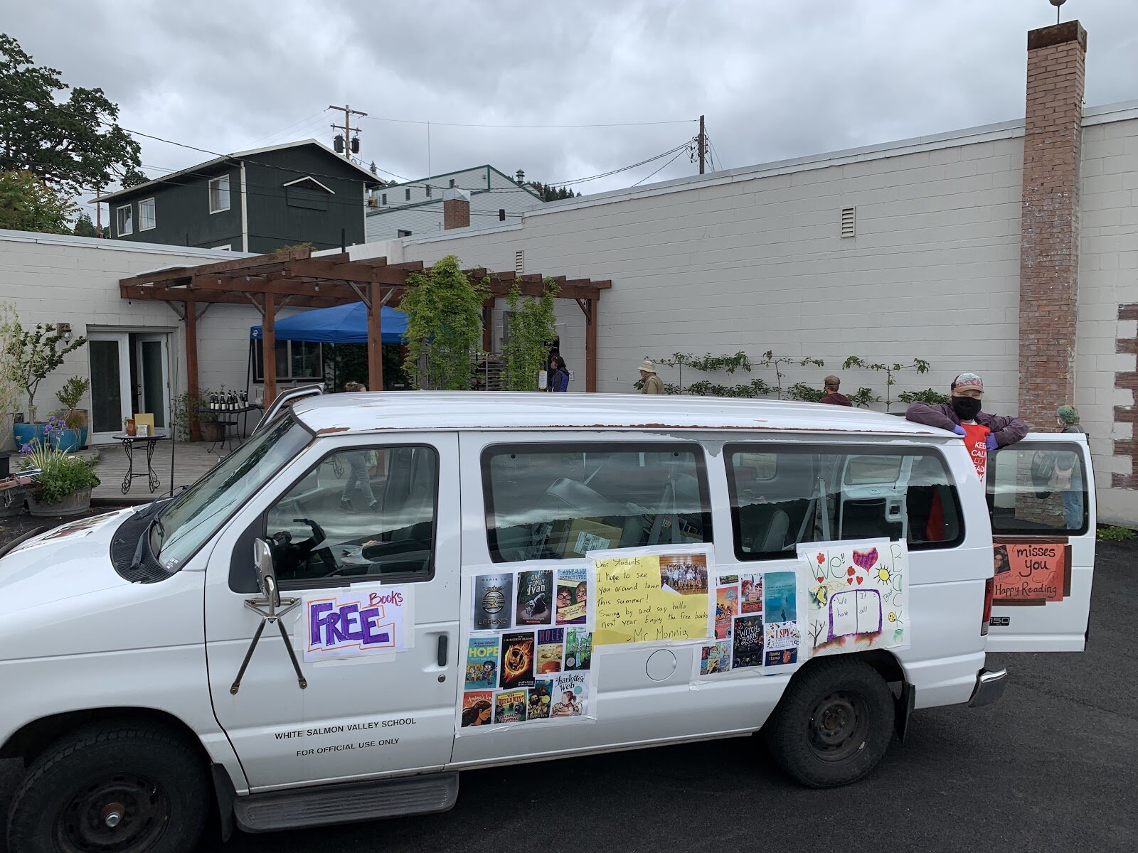 SGBook truck at bakery.JPG