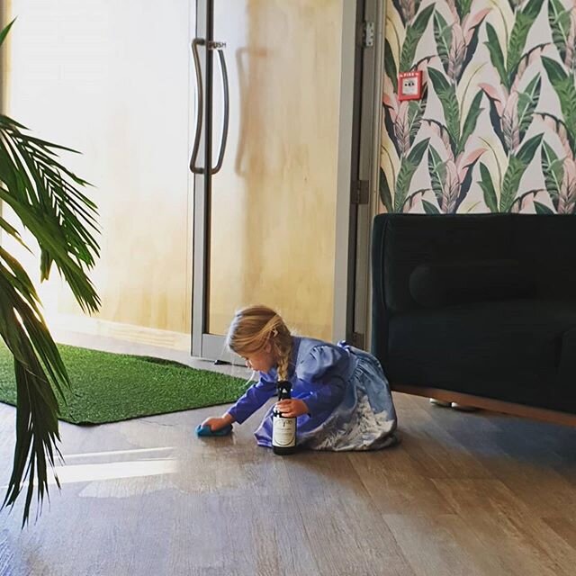 #Repost @totalbody_powerplates
・・・
This little princess helping mummy keep the studio clean with our organic cleaning spray it's so delicious it makes you want to clean 😍 #goodvibesonly #secondnaturebotanicals #organic