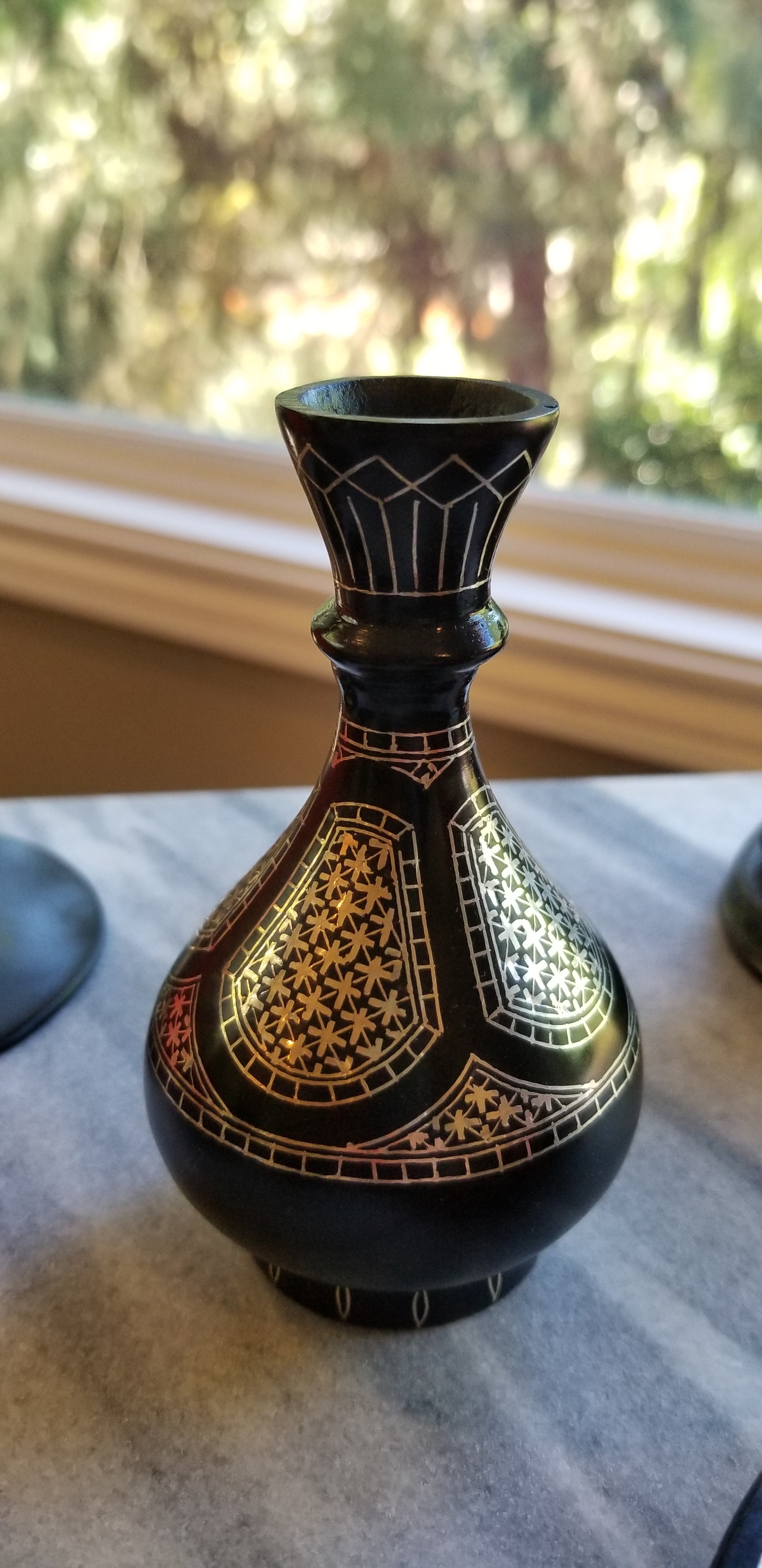 Bidriware vase