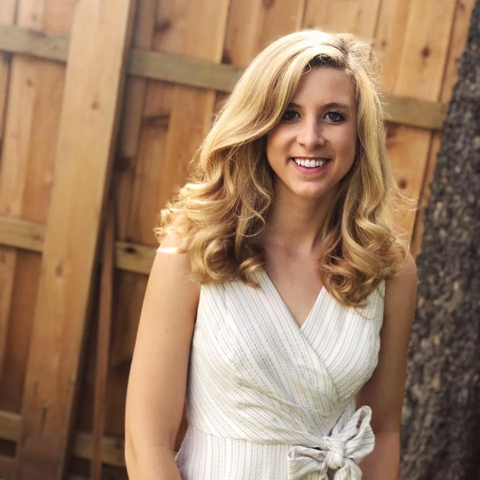ANNA BERGMANBridesmaid