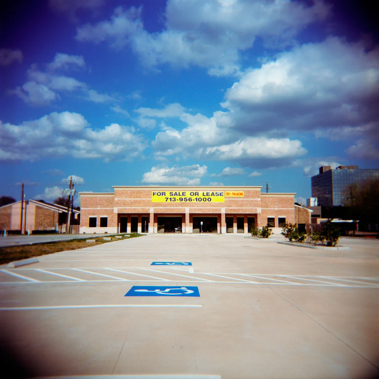 18For Sale or Lease.jpg