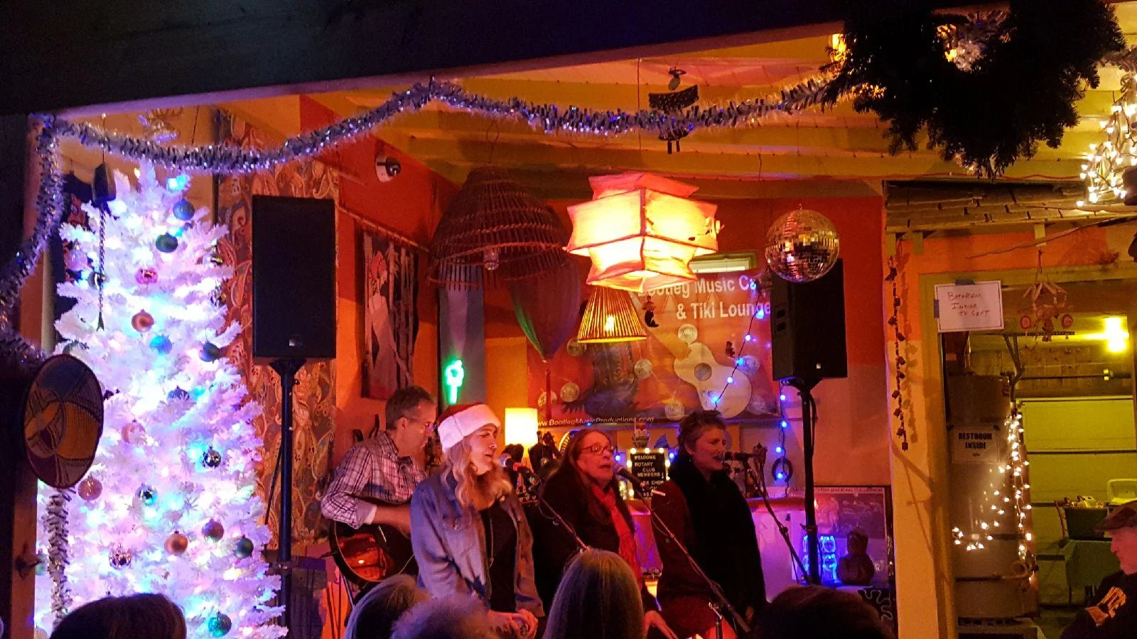 The Cups Holiday Special