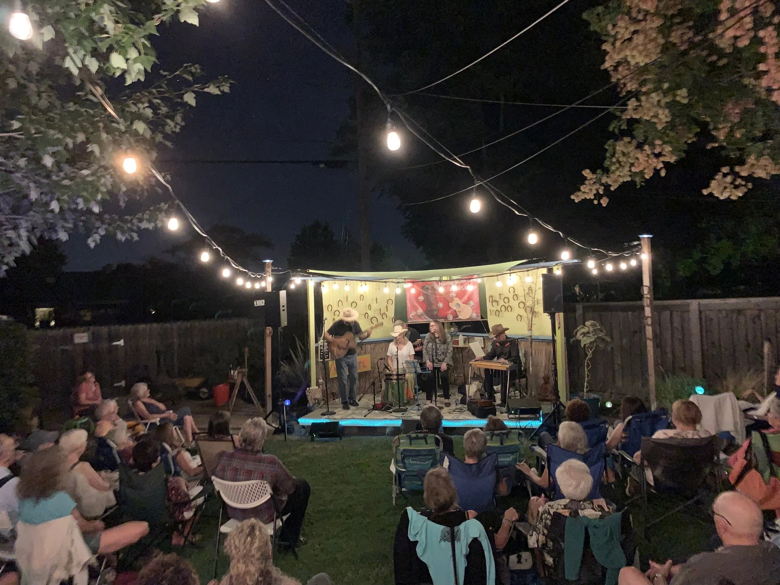 Willie Ray Phil &amp; The Sob Sisters - 2019-08-31