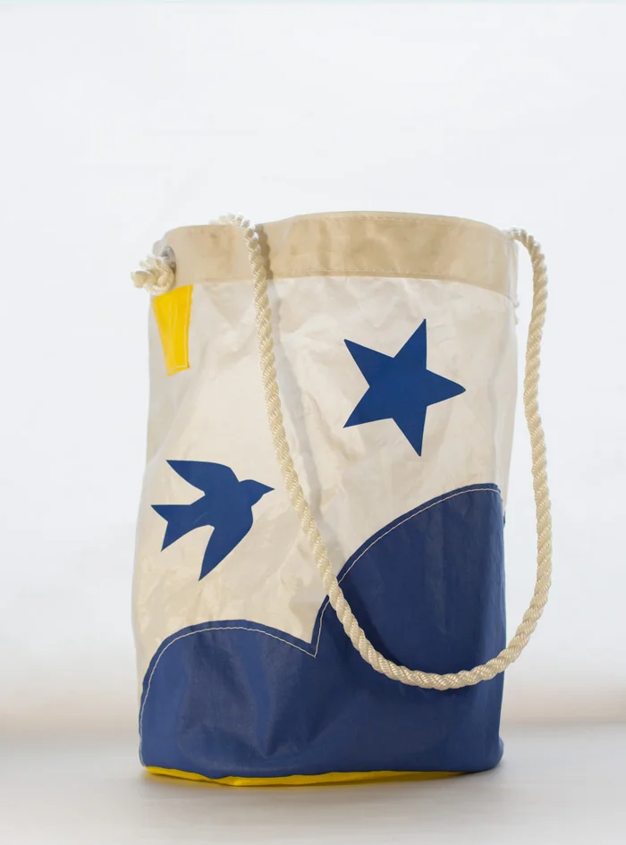 bucket-bag-blue-star.jpg