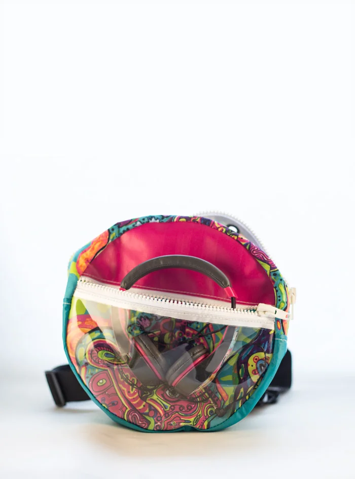 heads-raspberry-clear-pocket.jpg
