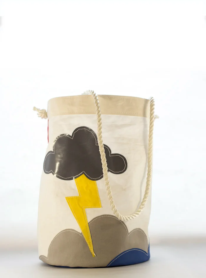 bucket-bag-lightning-storm.jpg