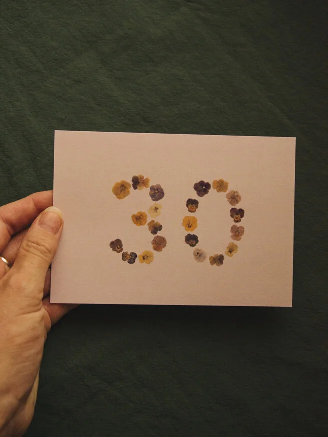 A6 postcard - 30th Pansy