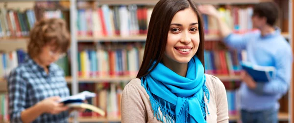 Axios-High-School-600.jpg