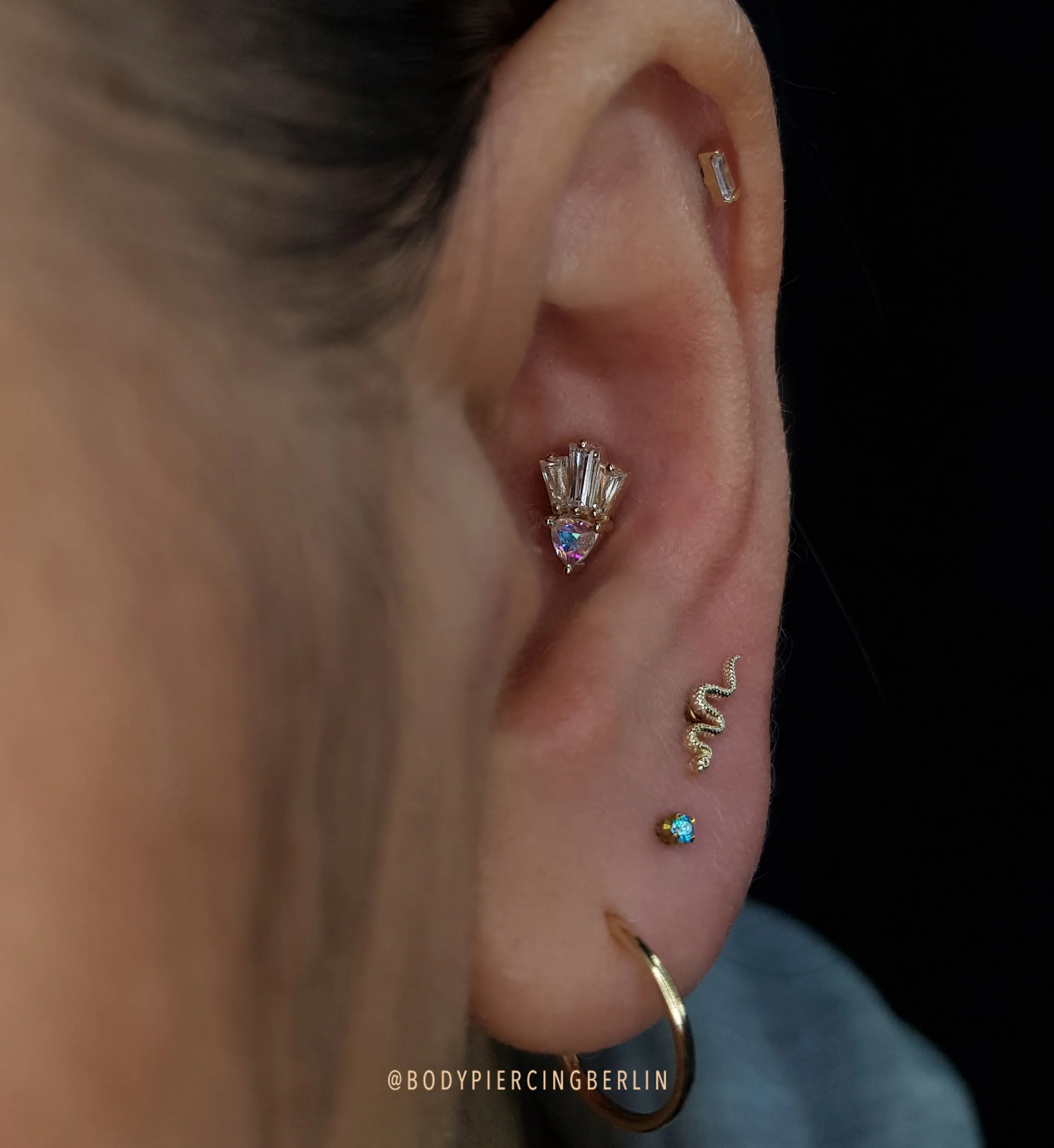 ECHTGOLD UND EDELSTEINE