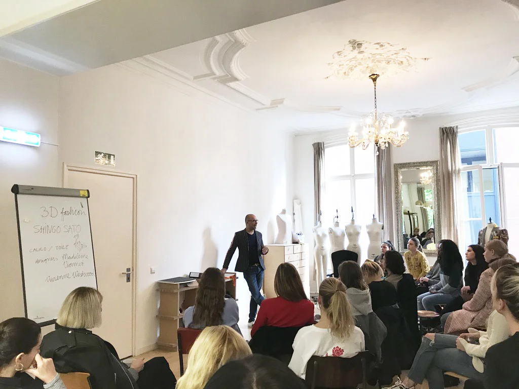 Talking at AMSTERDAM FASHION ACADEMY