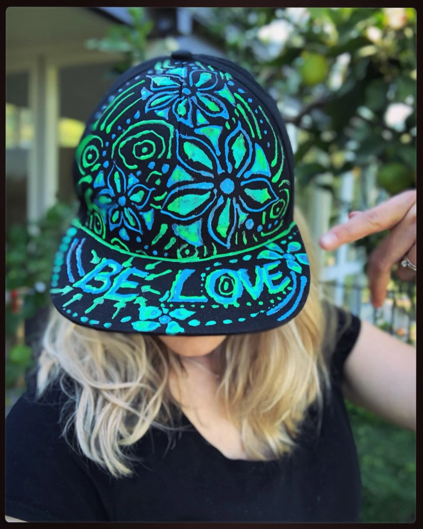 BE LOVE baseball hat