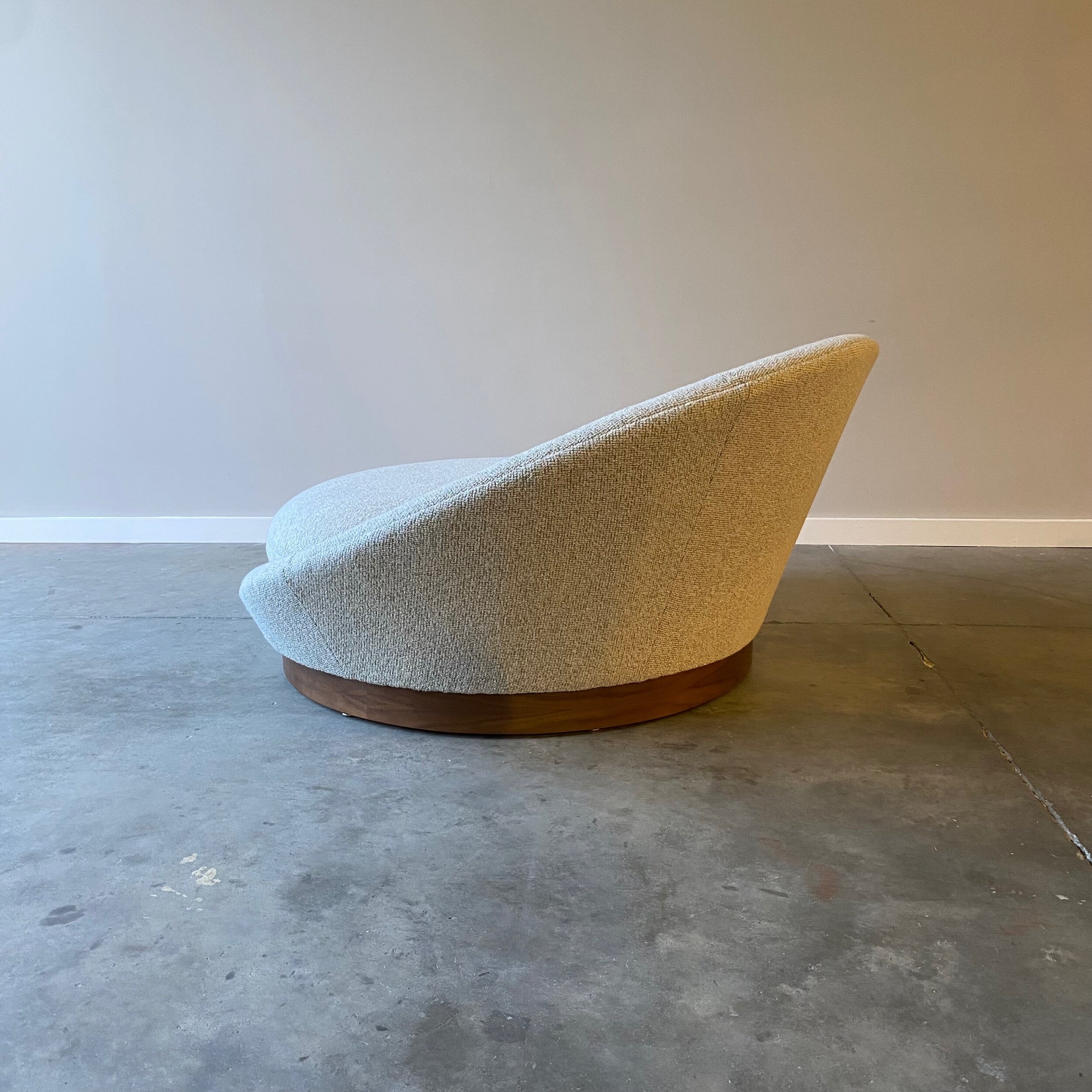 36E71281-321D-4974-9397-C2029C128655