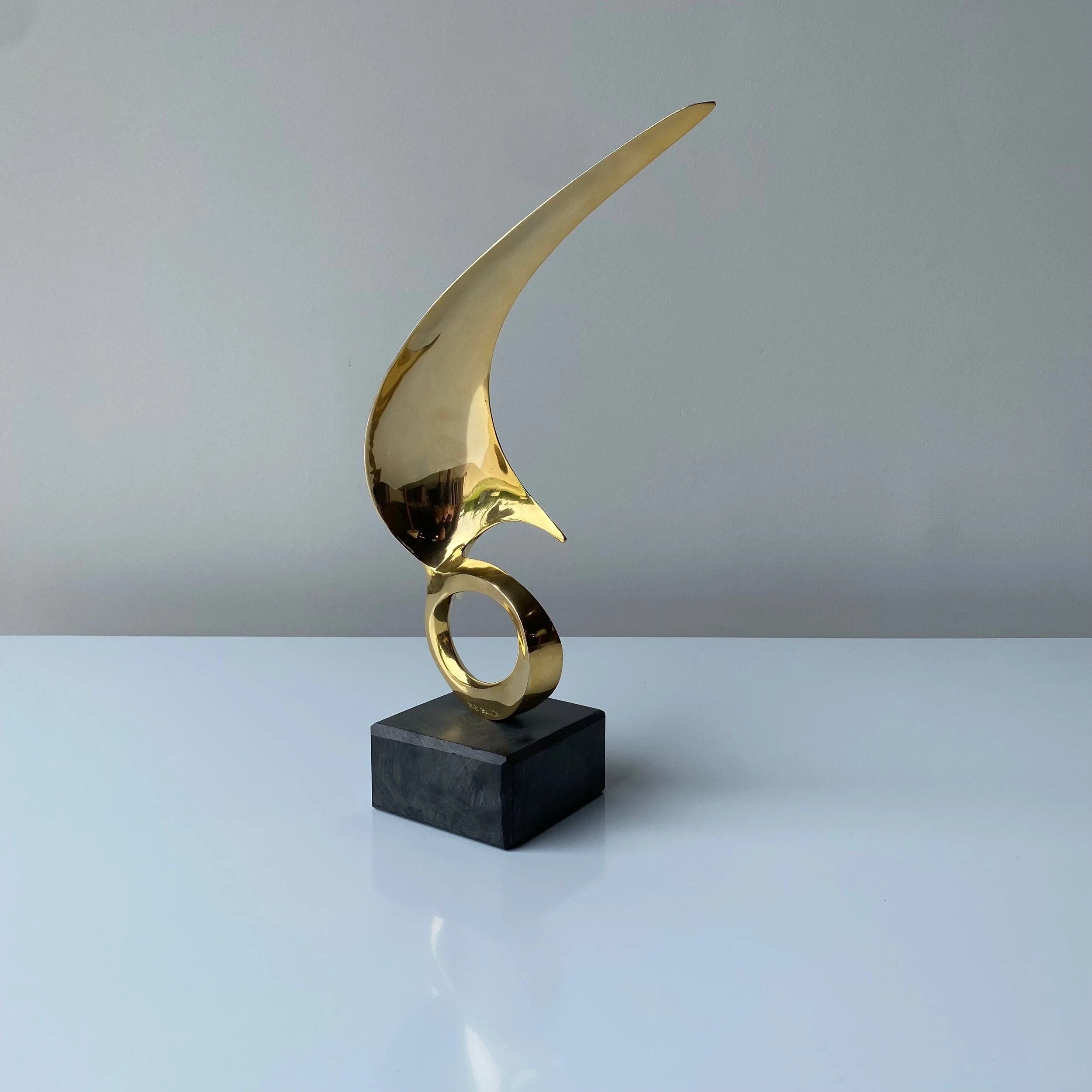 DC090CEA-BADE-488A-B145-5C5F9737E42B