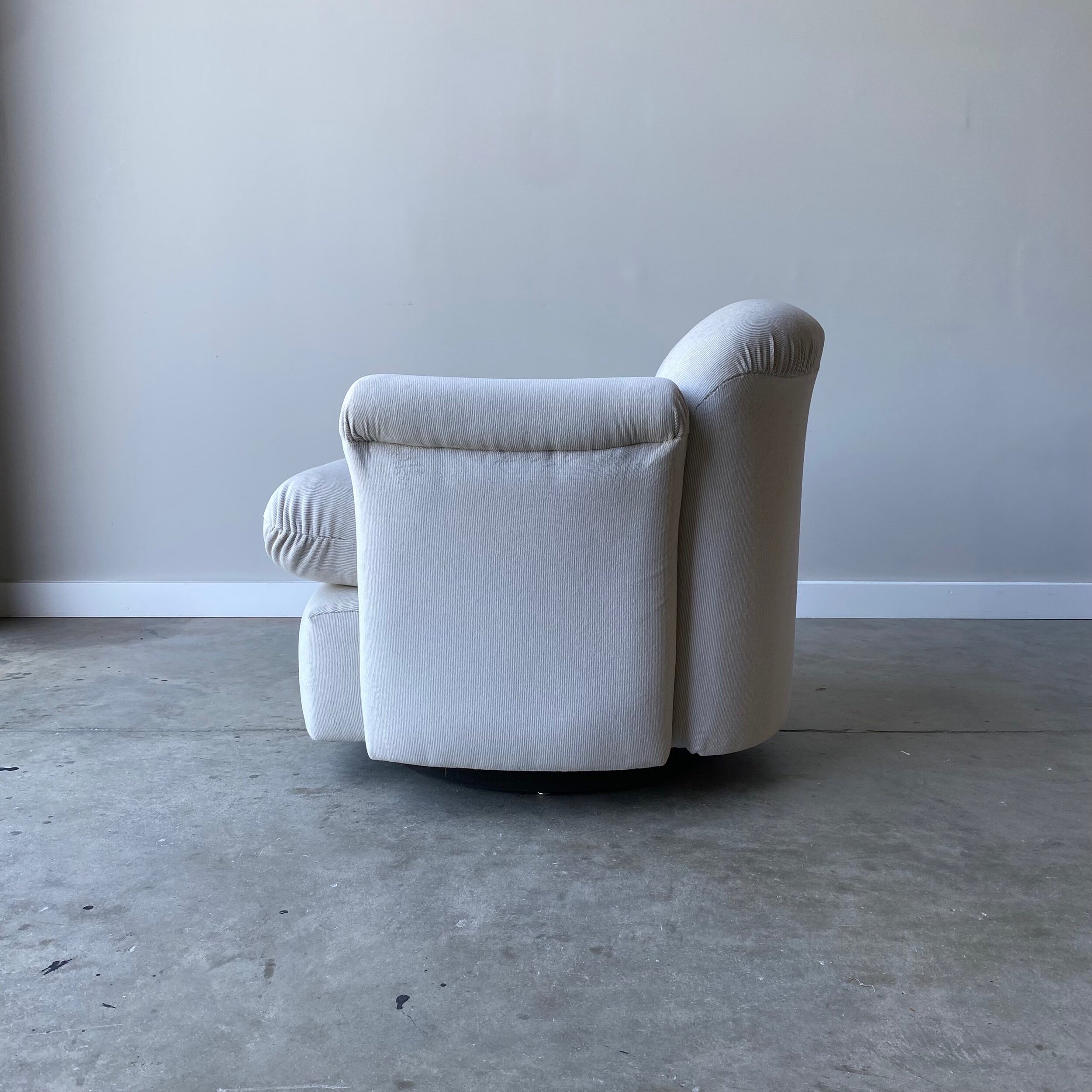 3557F176-717A-4A3F-923E-D139E3A4E471