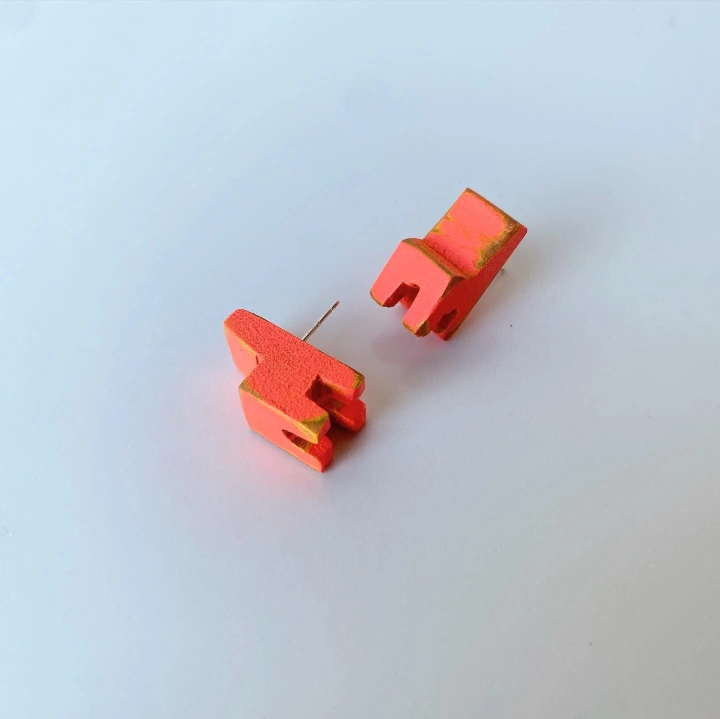 5550F42F-214B-4816-932E-C5B7739116F8