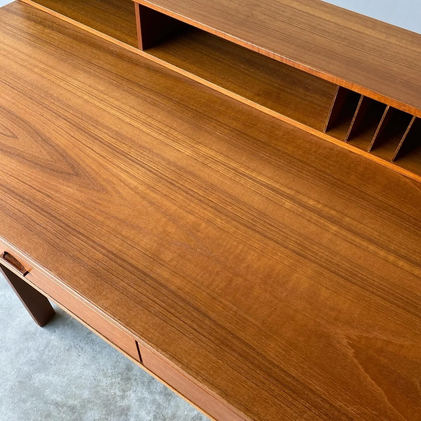 D7325FC8-5100-445F-995C-AFC195D3971E