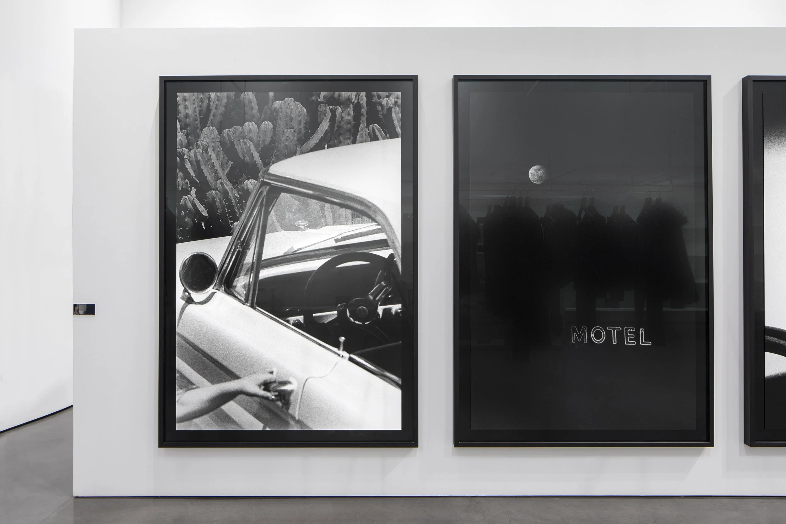 SAINT LAURENT RIVE DROITE_RENATO_DAGOSTIN_EXHIBITION_LA_05_HR.jpg