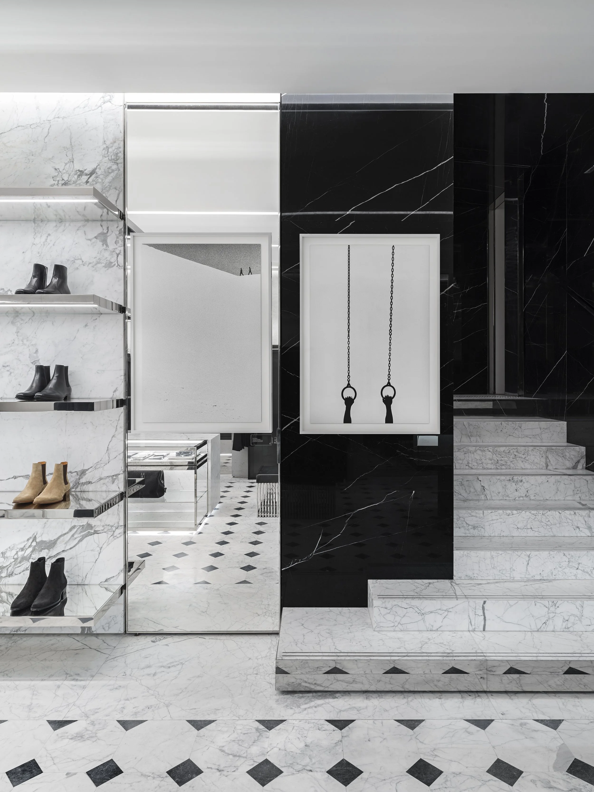 SAINT LAURENT RIVE DROITE_RENATO_DAGOSTIN_EXHIBITION_PARIS_04_HR.jpg