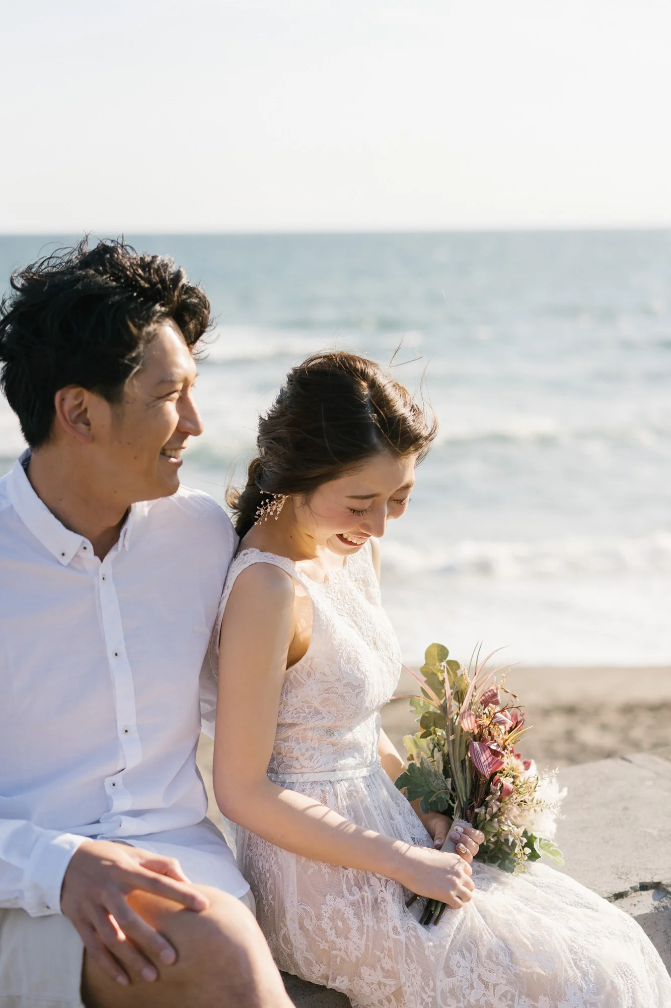 想い出の場所で 洋装前撮り 湘南 七里ガ浜 公式 Clear Wedding フォトウェディング 前撮り 後撮り撮影 想い出の場所で 洋装前撮り 湘南 七里ガ浜 公式 Clear Wedding フォトウェディング 前撮り 後撮り撮影