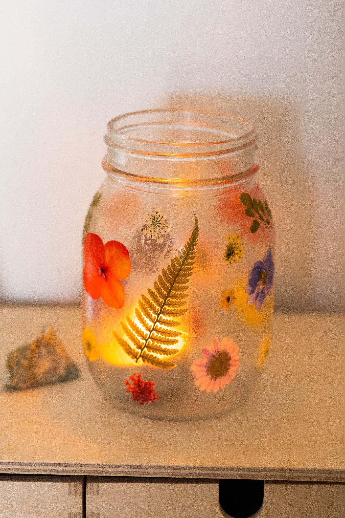 DIY Dried Flower Candle Tapers- Quick Dried Flower Craft