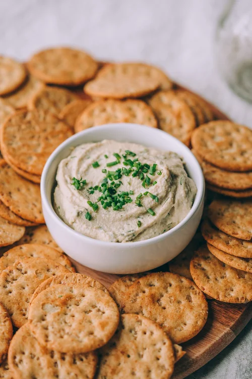 Vegan Herb Cashew Cheese Spread — My Moonstone Kitchen