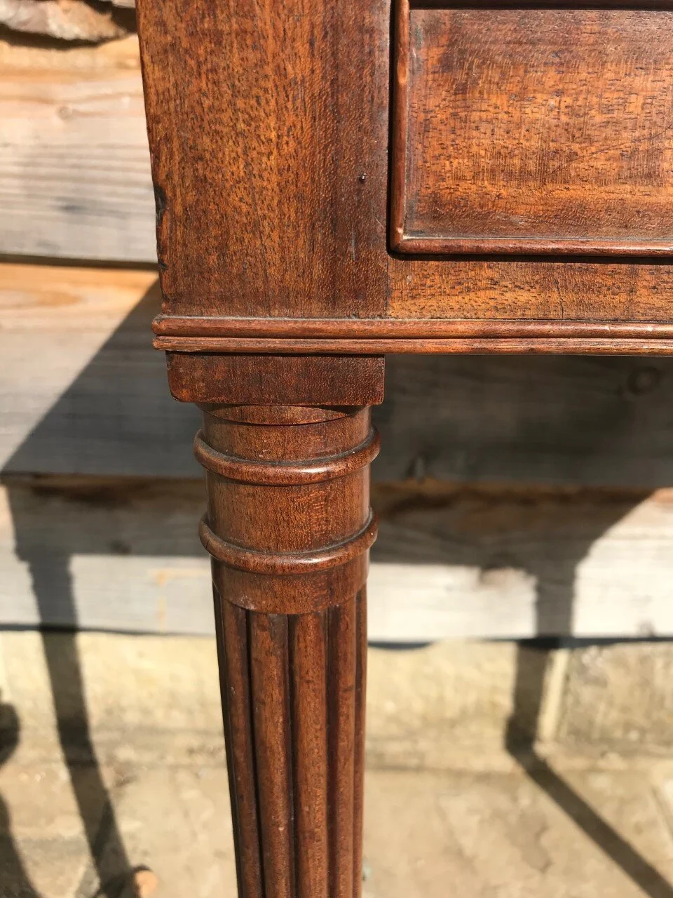 Gillow single draw lamp table 3.jpg
